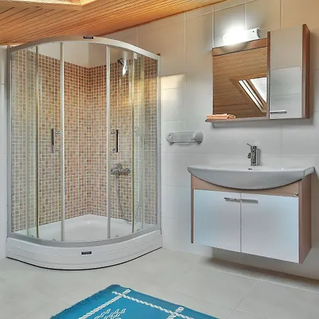 Kasinn Turuncu Apart Hotel Kas